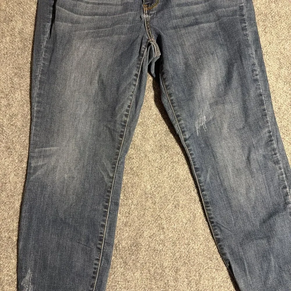 Judy Blue Denim Jeans Womens 14W Blue Relaxed Fit Super Stretchy Straight